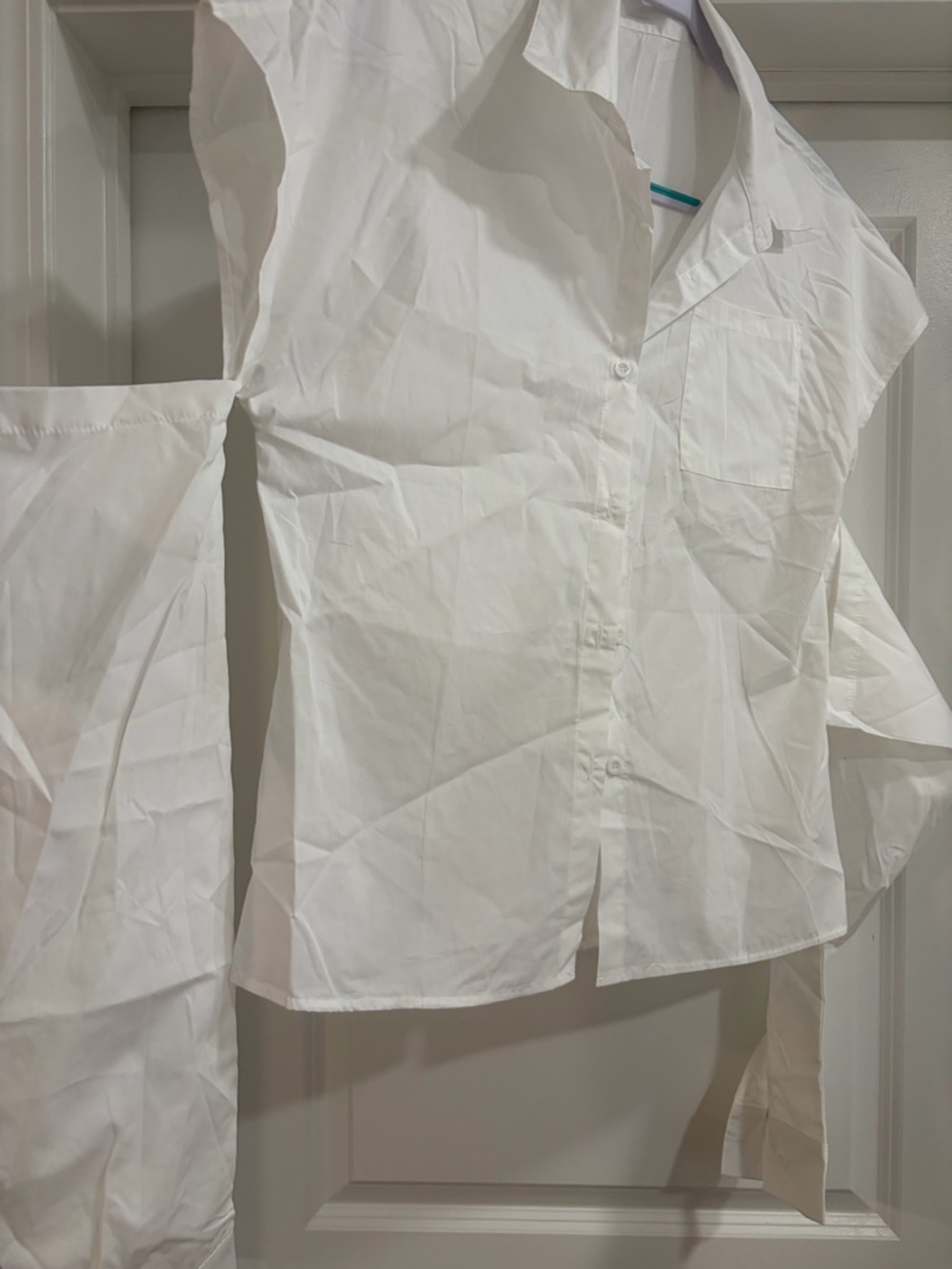 SHEIN White Button-Up Cap Sleeve Blouse